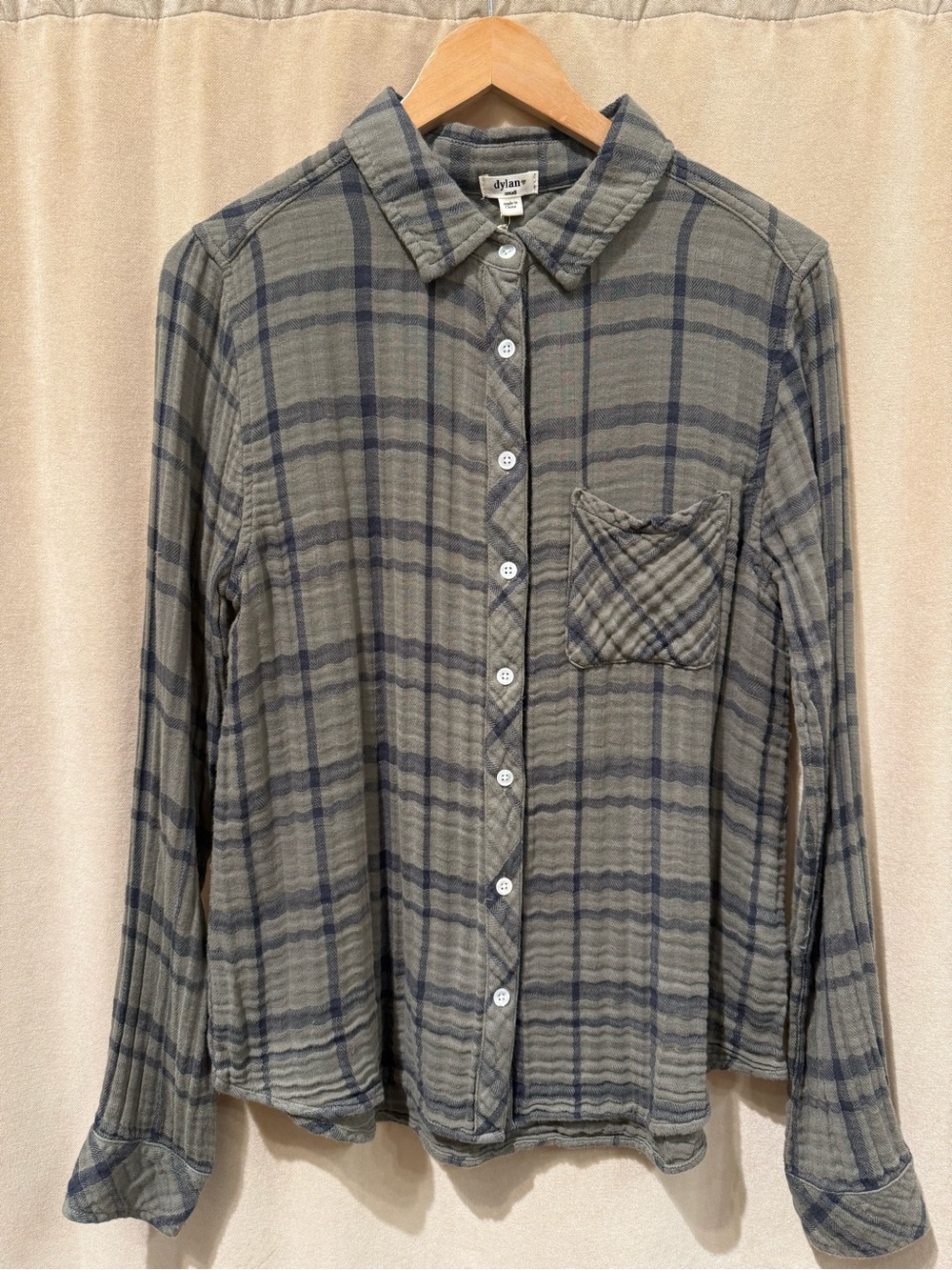 Dylan Gauze Button Down Shirt in Olive & Black